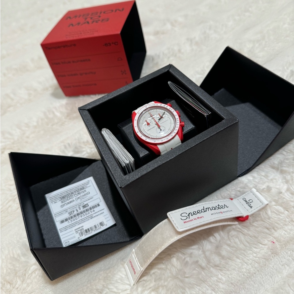 Omega x Swatch Bioceramic Moonswatch
Mission to Mars